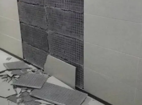 勐腊瓷砖空鼓维修公司分享下勐腊墙砖松动维修的知识